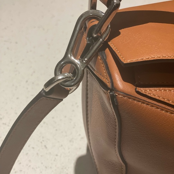 Loewe Small Puzzle Bag in Tan - Picture 4 of 11